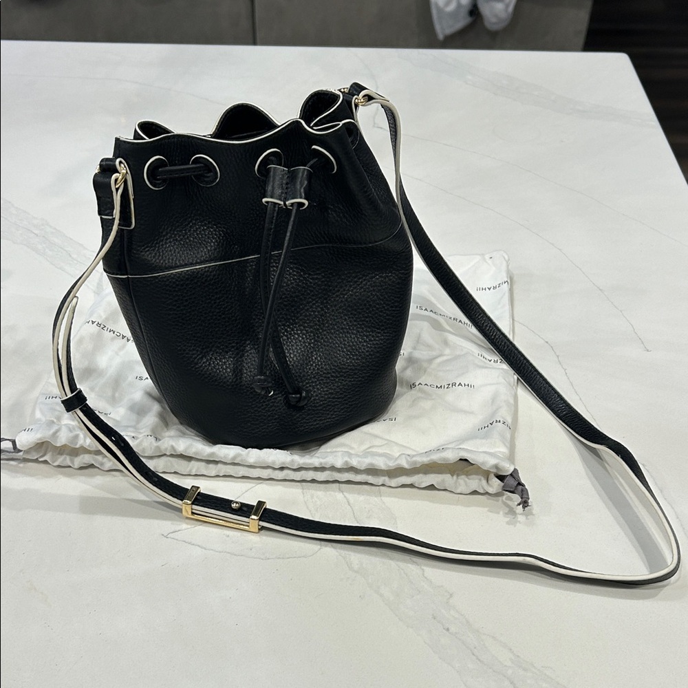 Isaac Mizrahi Black Crossbody Bucket Bag NWOT